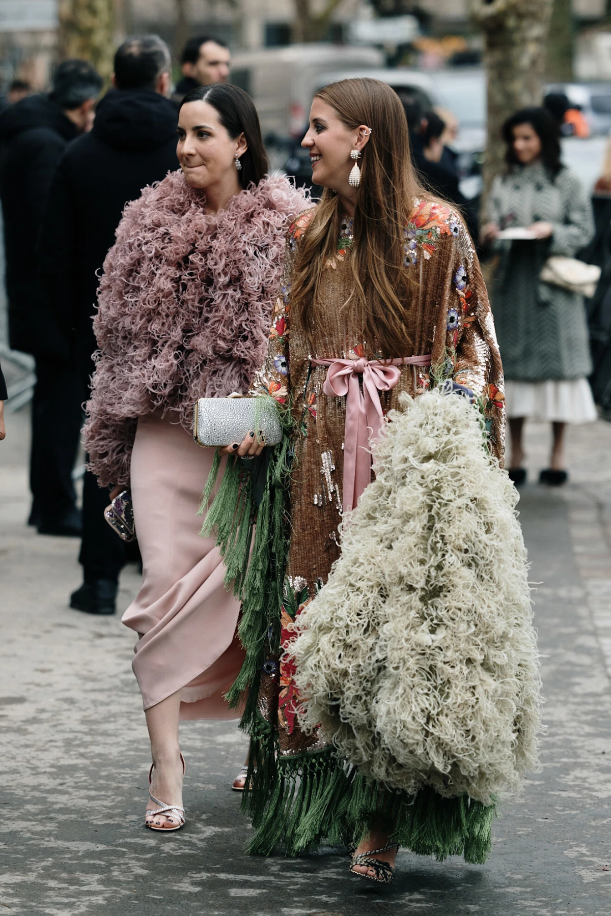 Couture street style: Najbolje modne kombinacije koje smo uočili na ulicama Pariza