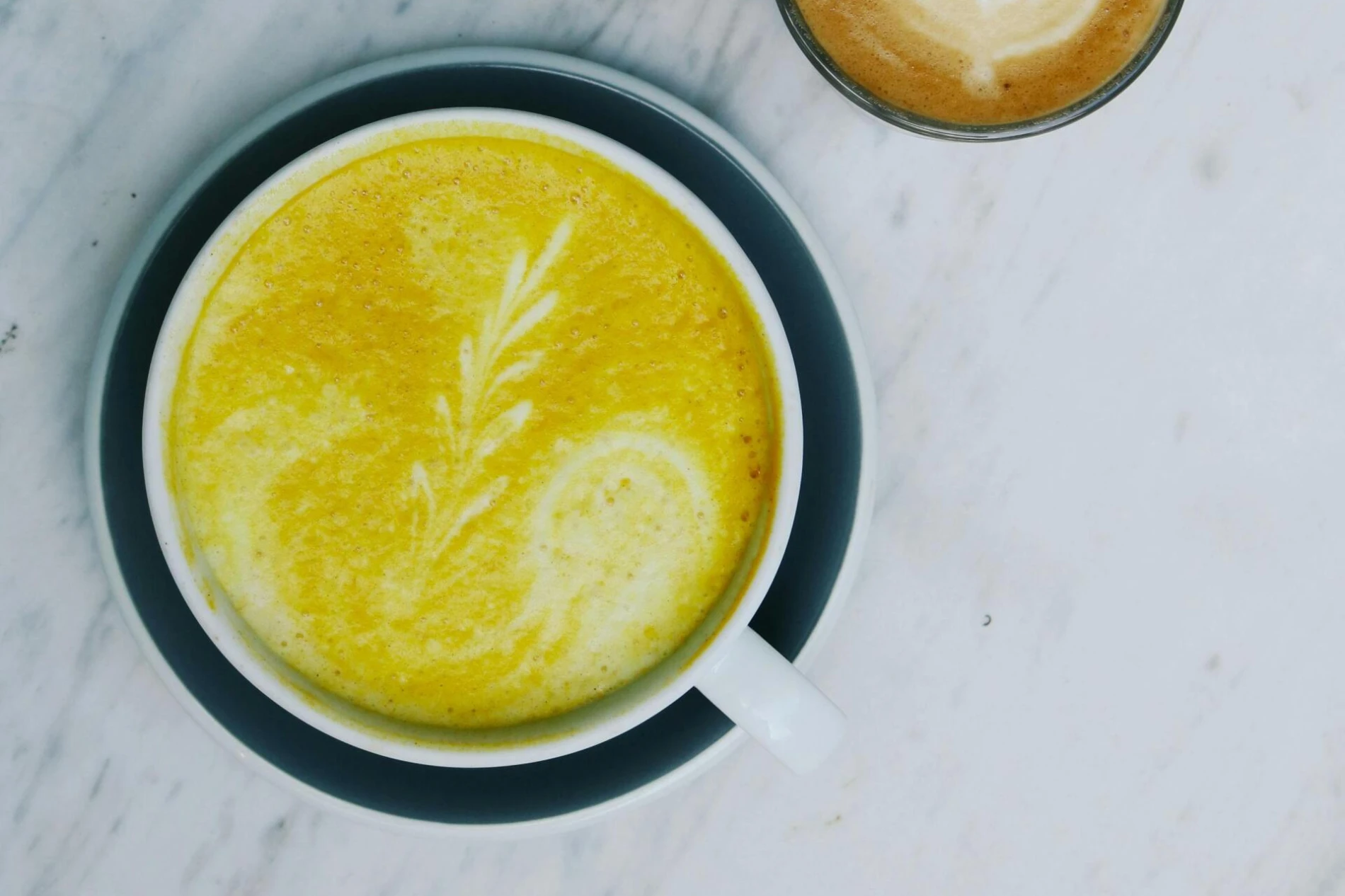 Golden latte &ndash; recept za PCOS i ravnotežu metabolizma