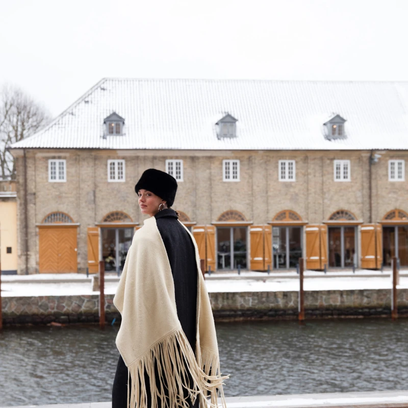 3 vrste kapa i &scaron;e&scaron;ira koje volimo i nosimo tijekom zime, a nisu klasika na koju smo naviknuli