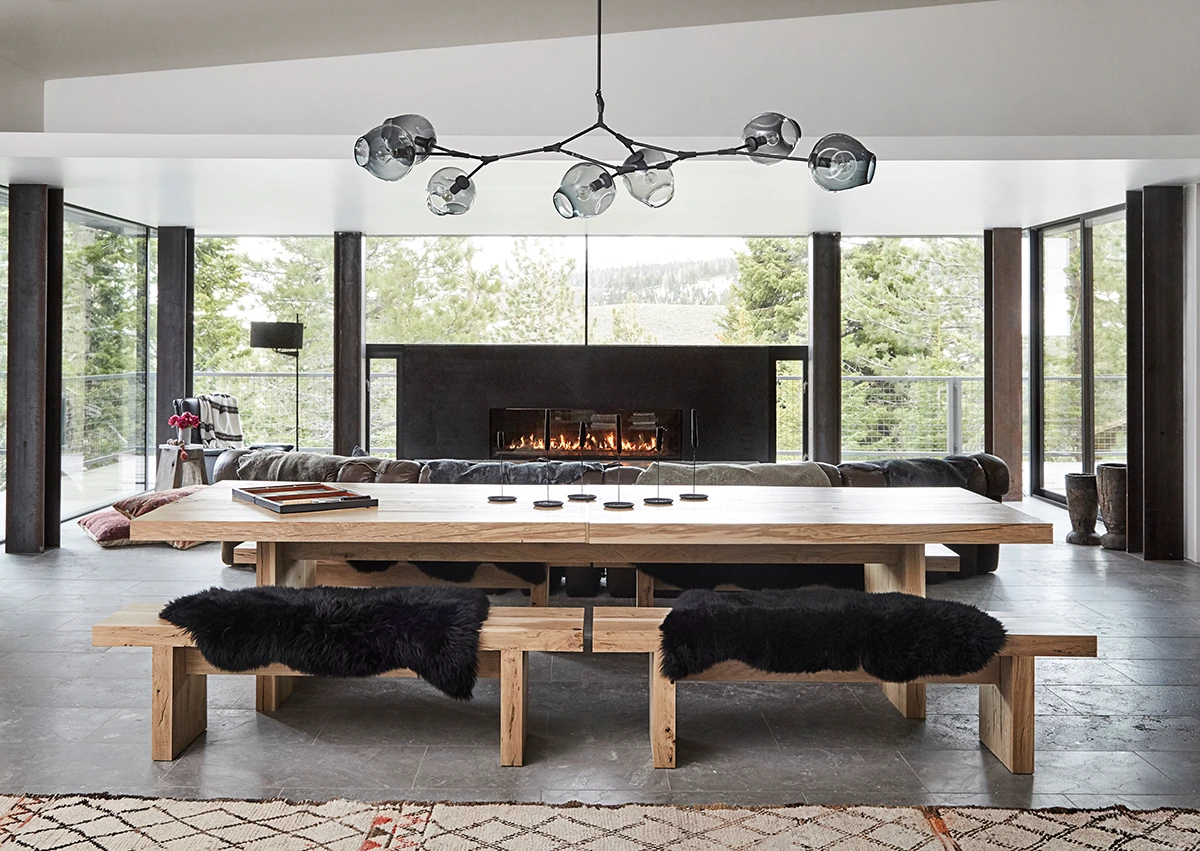 U ovoj planinskoj kući u Mammoth Lakesu želimo provesti ostatak hladne zime