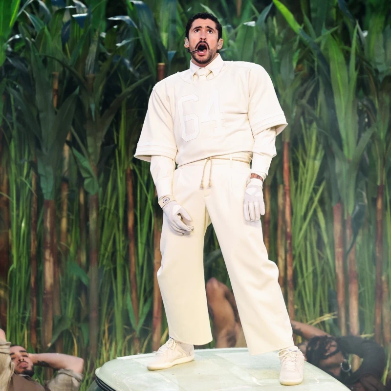 Bad Bunny je za najveći trenutak svoje karijere odabrao Zara kombinaciju. Za&scaron;to?