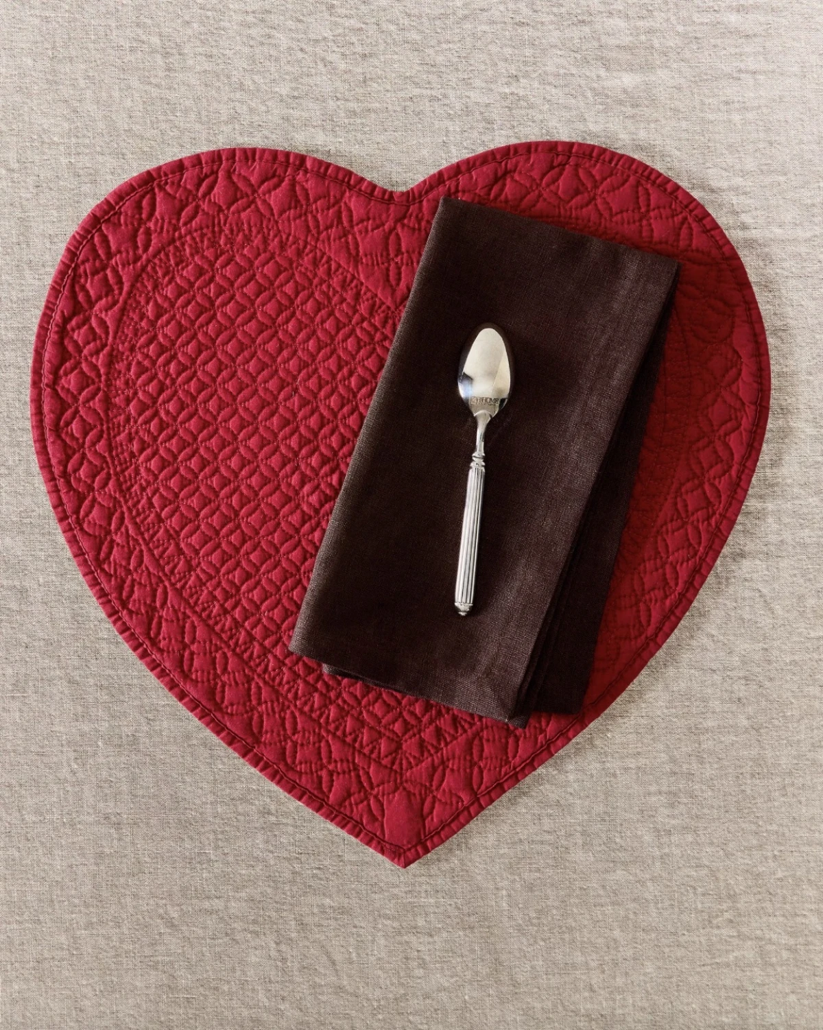 Valentinovo kod kuće? Zara Home ima prekrasne detalje za večeru udvoje