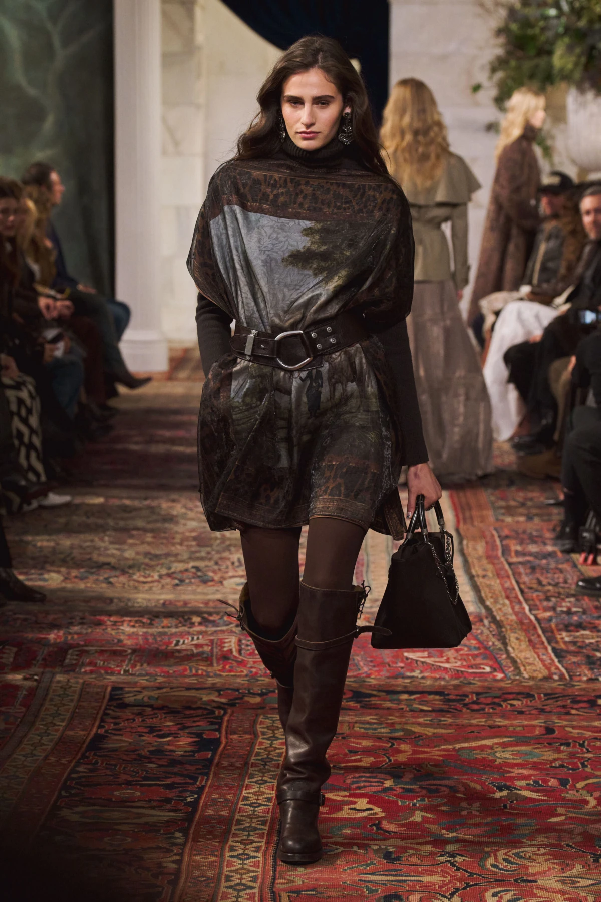 Ralph Lauren i arhetip renesansne žene u kolekciji za jesen 2026.