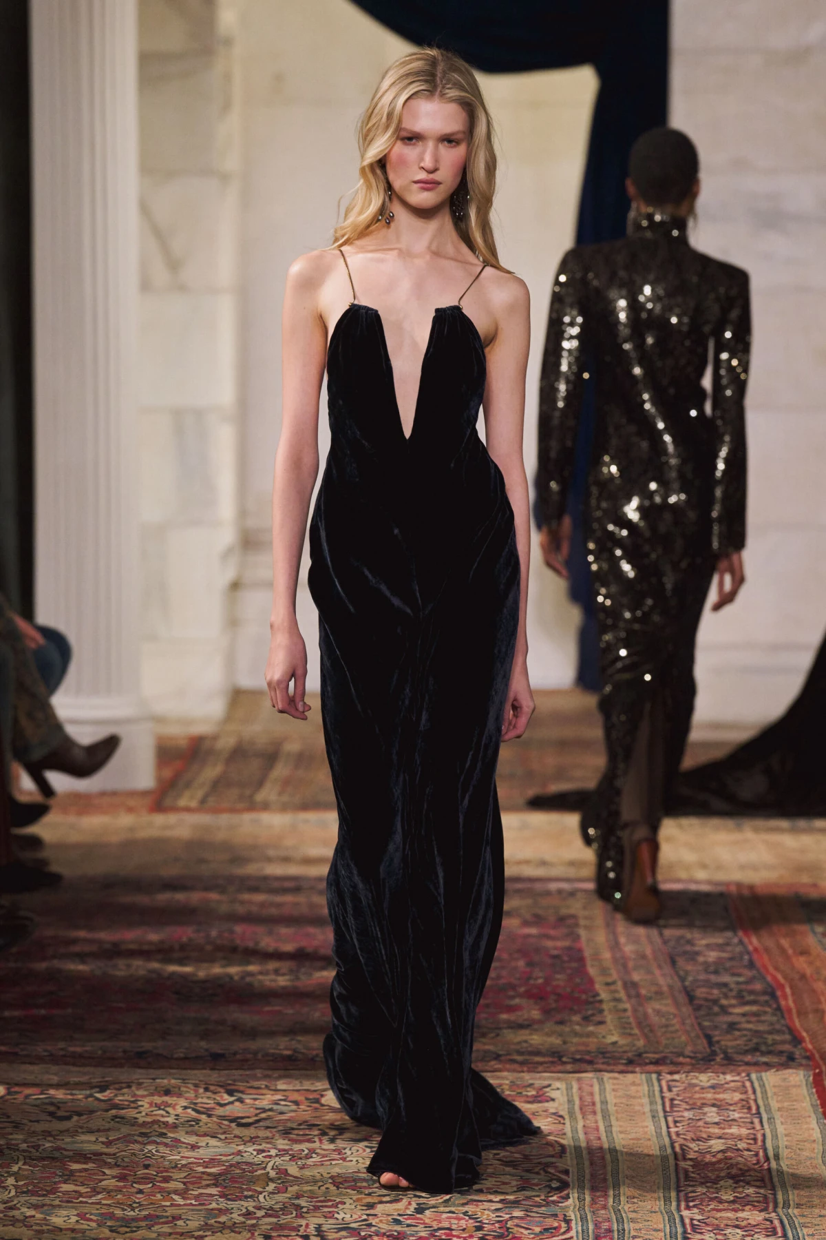 Ralph Lauren i arhetip renesansne žene u kolekciji za jesen 2026.