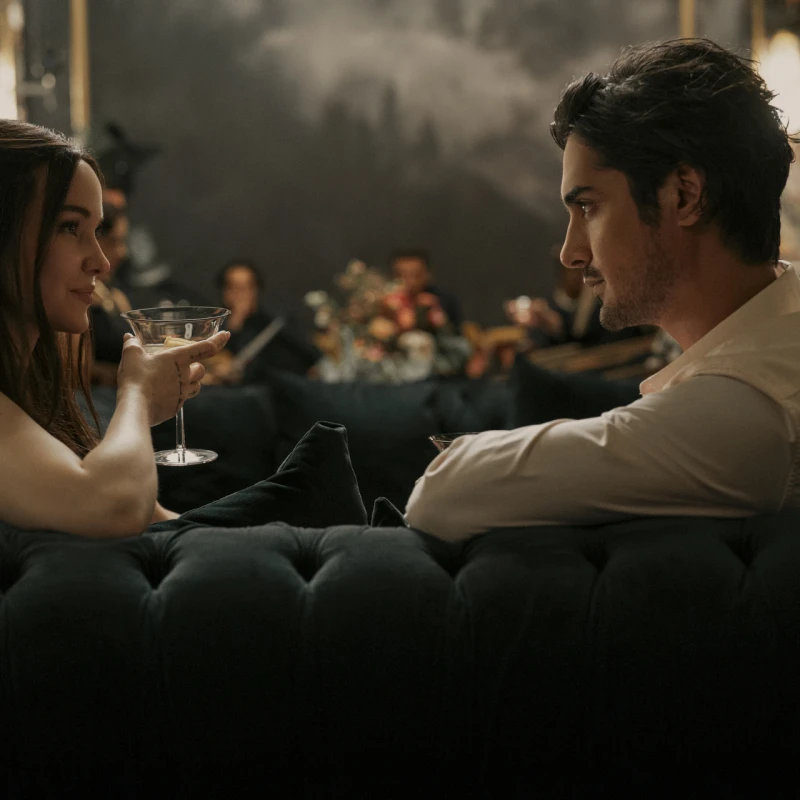 Dove Cameron vraća se na male ekrane u erotskom trileru koji već izaziva burne reakcije