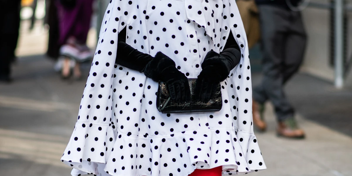 Najlonke u boji istaknule su se kao veliki trend u street style lookovima na Tjednima mode