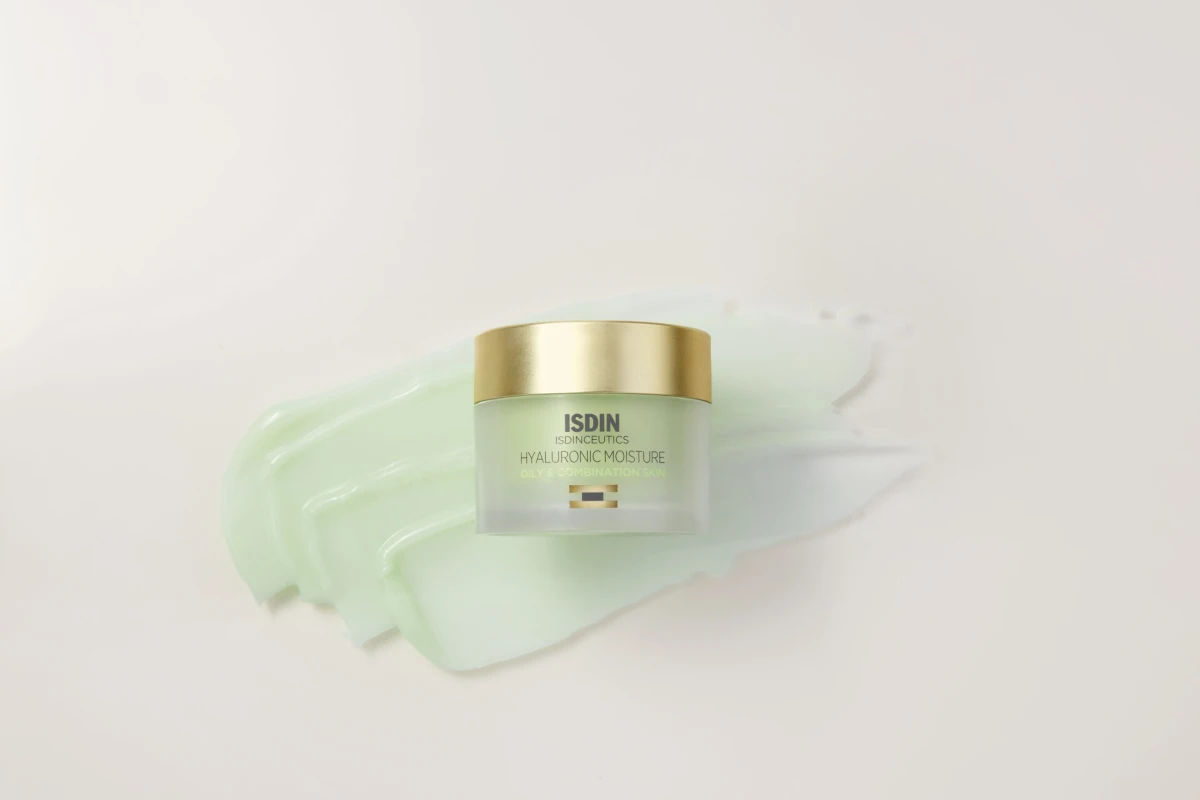 Svi znamo da trebamo preduhitriti prve bore - ali kada krenuti s pravim anti-ageom?