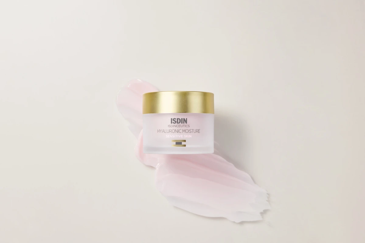 Svi znamo da trebamo preduhitriti prve bore - ali kada krenuti s pravim anti-ageom?