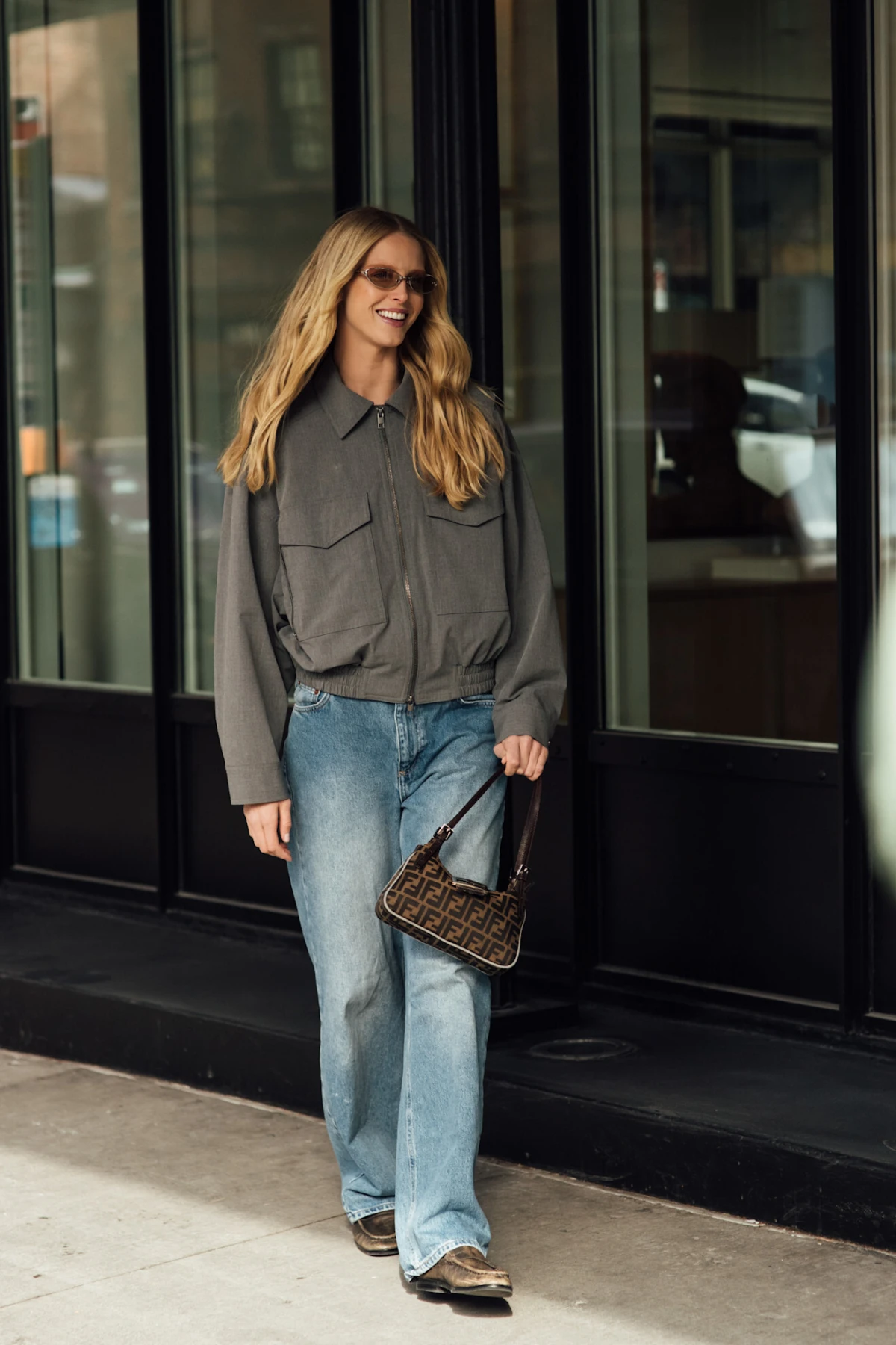 Zaboravljene i posložene duboko u ormare, ovaj model traperica ponovno je hit