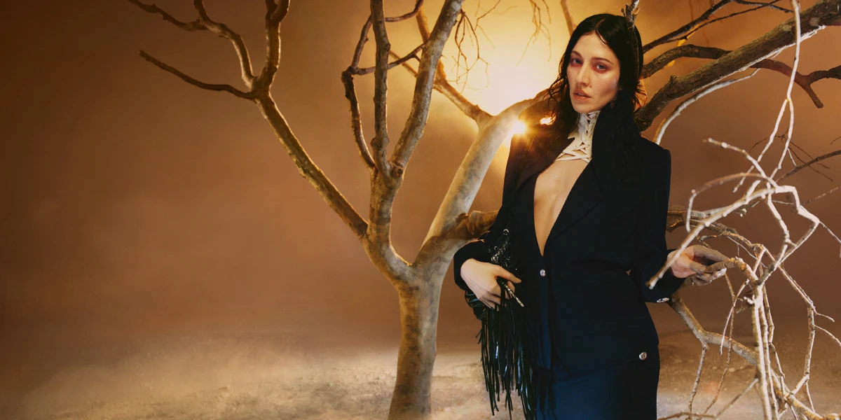 Nova McQueen kampanja spaja it djevojke i fenomenalnu modu