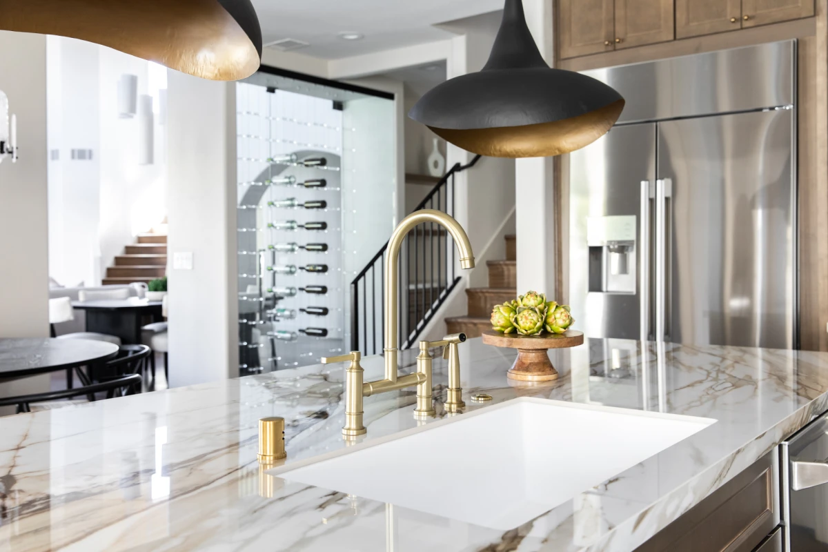 Ako razmi&scaron;ljate o smeđim detaljima u domu, ovaj renovirani stan bi vas mogao inspirirati