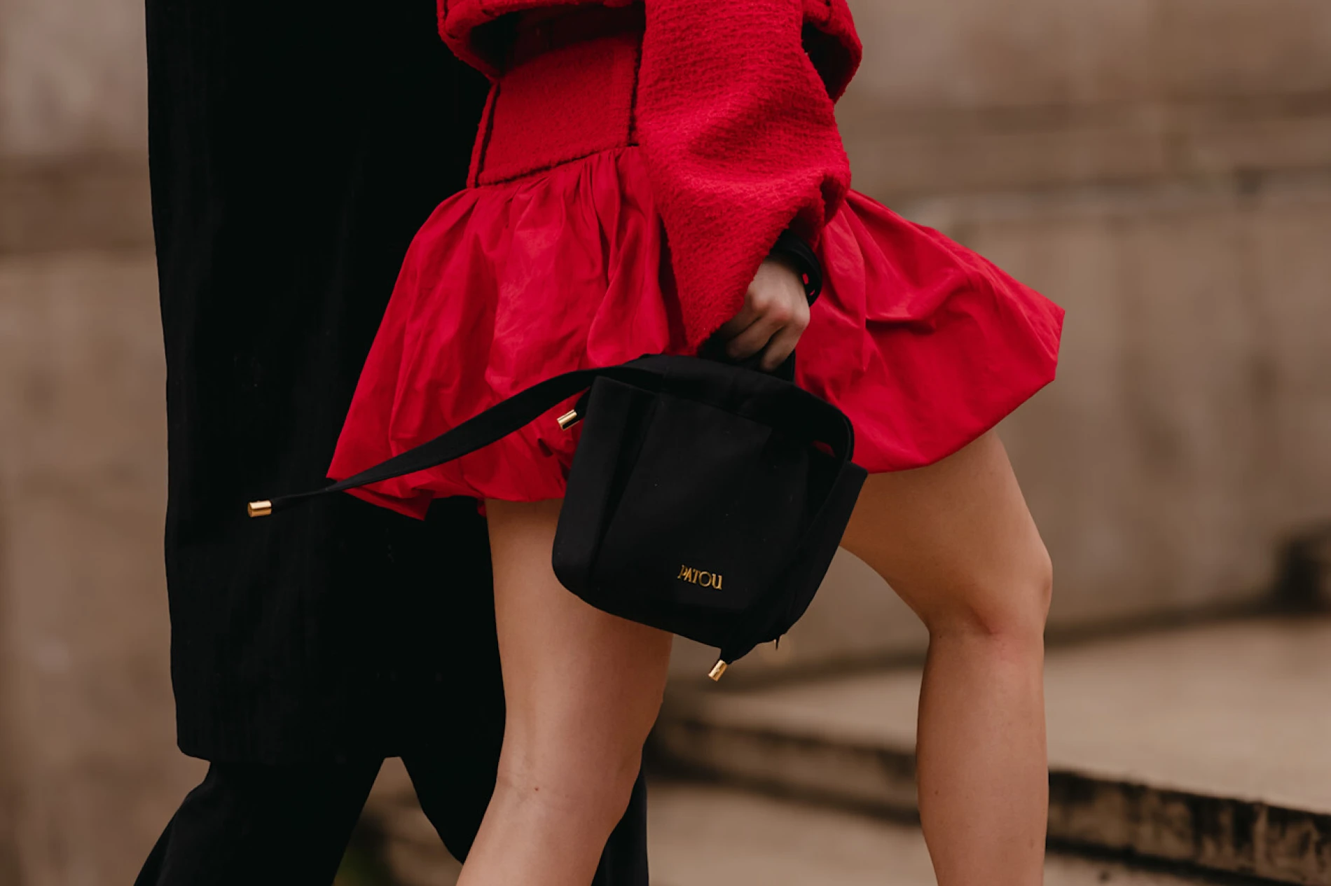 Suknje polako ulaze u na&scaron;e svakodnevne outfite, a ovaj model ponovno je popularan