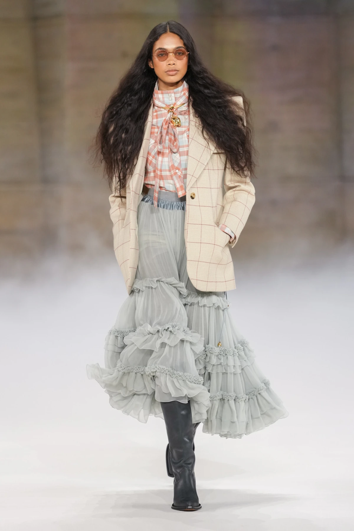 Chemena Kamali je Chloe odvela u ozbiljnije i chic vode