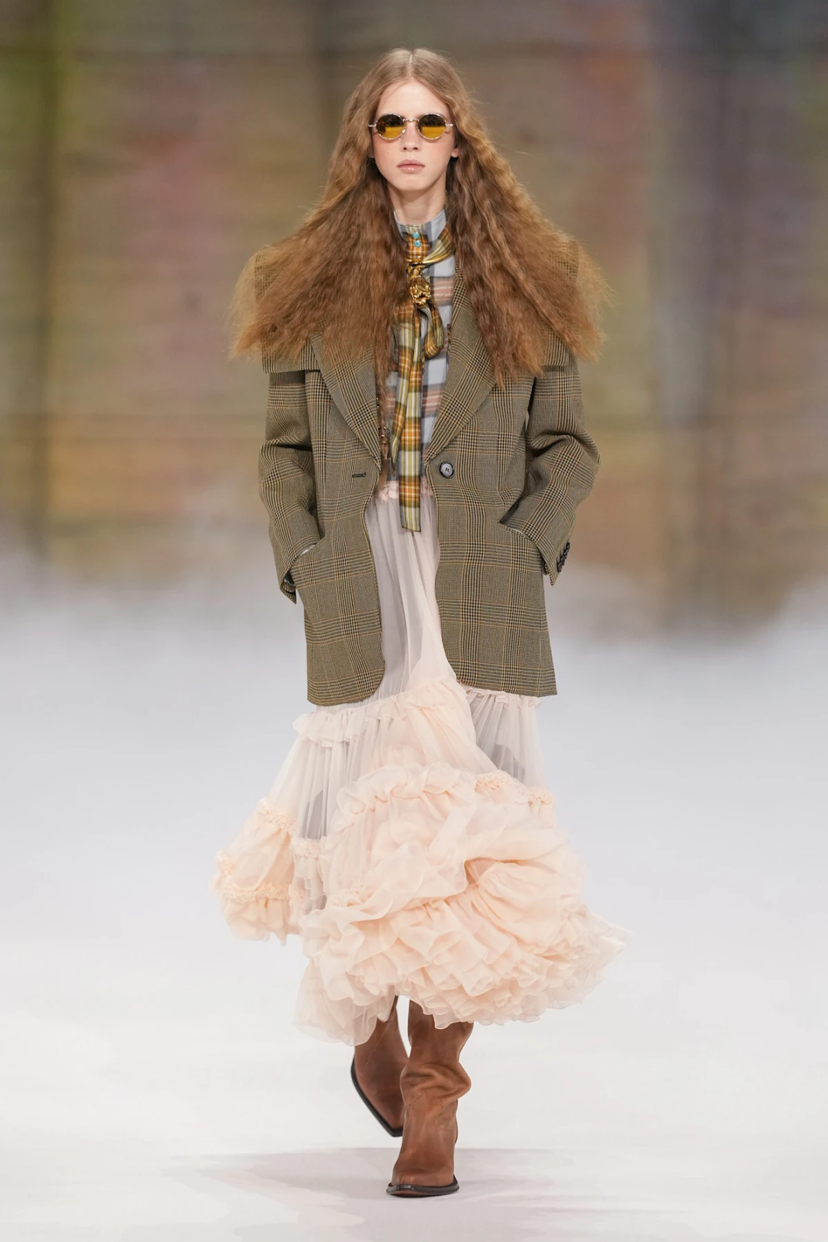 Chemena Kamali je Chloe odvela u ozbiljnije i chic vode