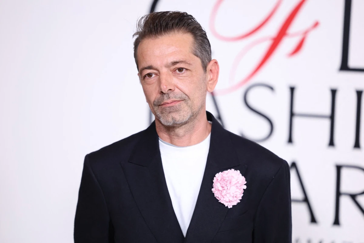 Pieter Mulier prikazao je posljednju Alaia kolekciju prije prelaska u Versace