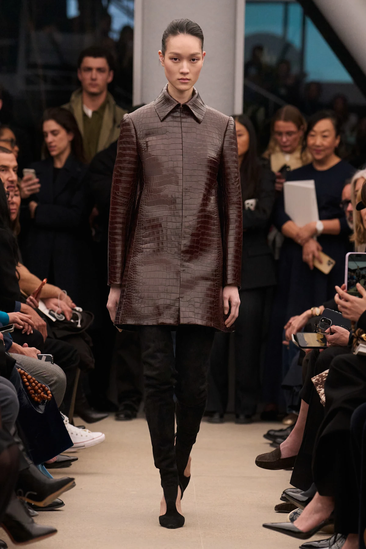 Pieter Mulier prikazao je posljednju Alaia kolekciju prije prelaska u Versace