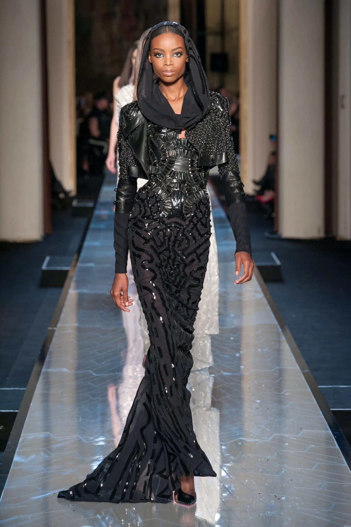 Prada Grupa otkrila planove za Versace, uključujući povratak brenda Atelier Versace