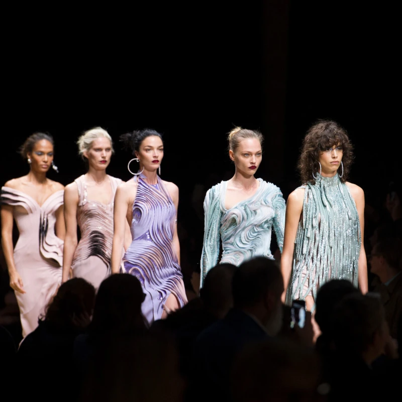 Prada Grupa otkrila planove za Versace, uključujući povratak brenda Atelier Versace