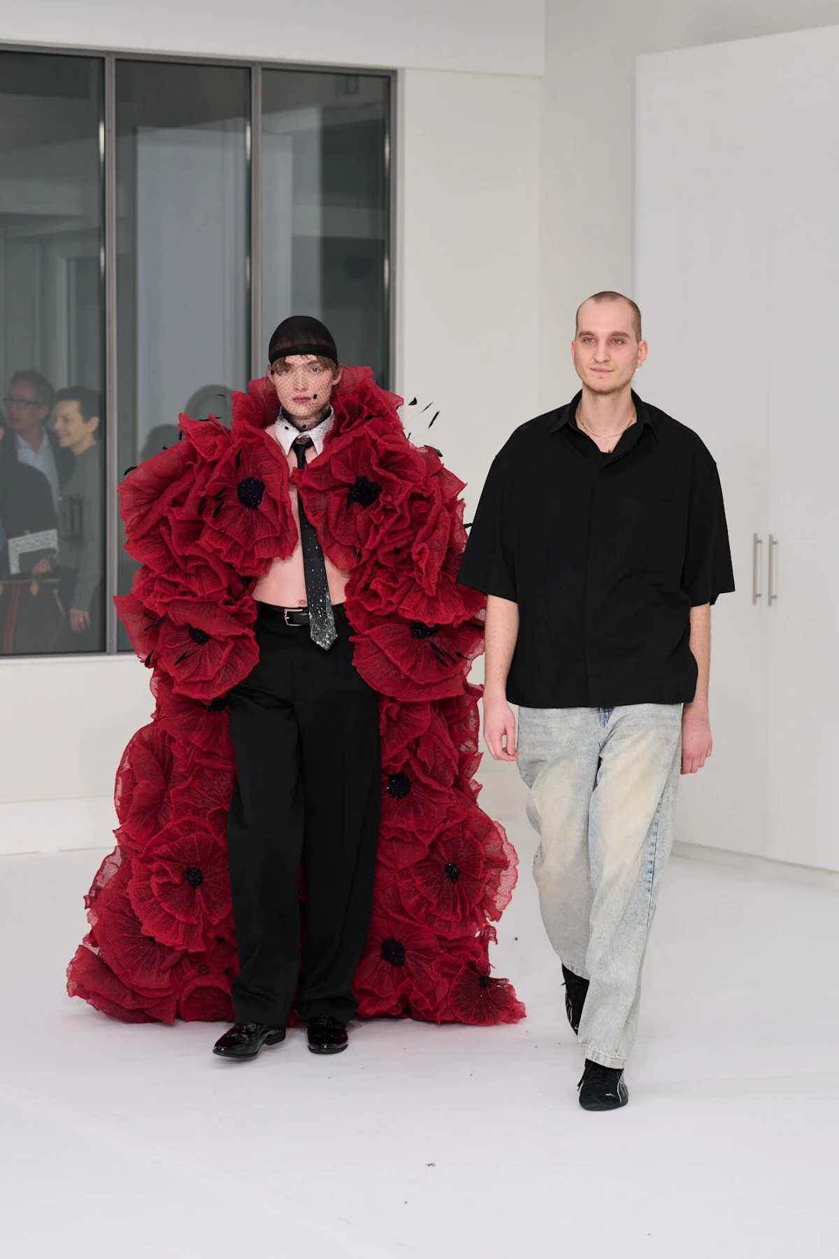 Kako izgleda život mladih modnih dizajnera u Parizu? Razgovarali smo s Nežom Dapčević i Ga&scaron;parom Mariničem