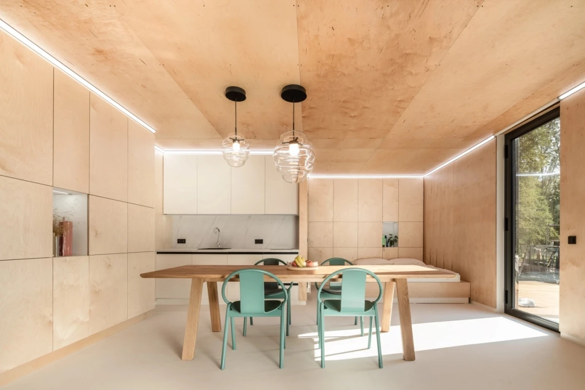 Zbogom sterilnim interijerima: Vraćaju se drvo, ratan i prirodna toplina