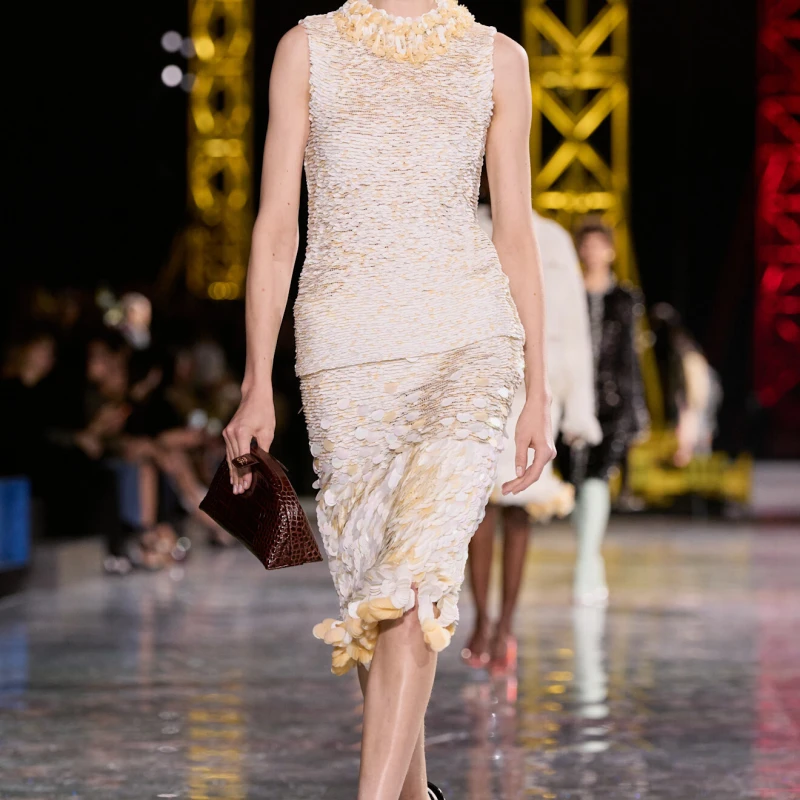 Nova Chanel revija dokazala je da Matthieu Blazy vrlo dobro zna &scaron;to želimo nositi