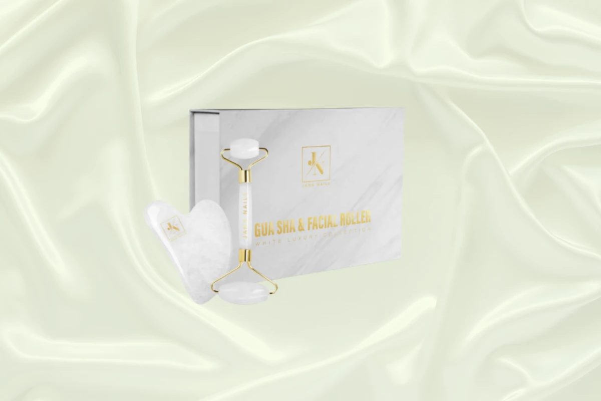 Gua Sha & Facial Roller Set 25 eur 