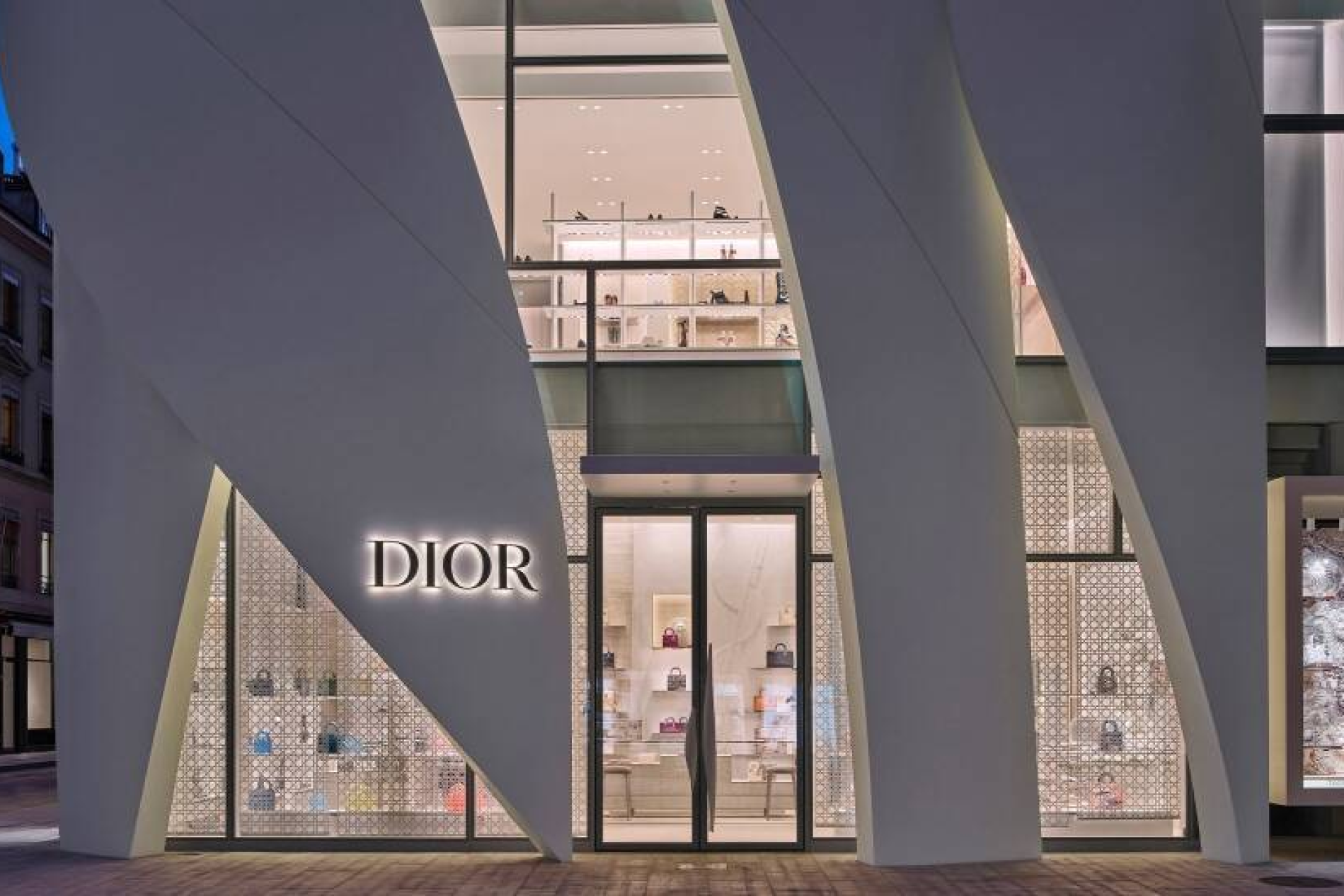 Dior  