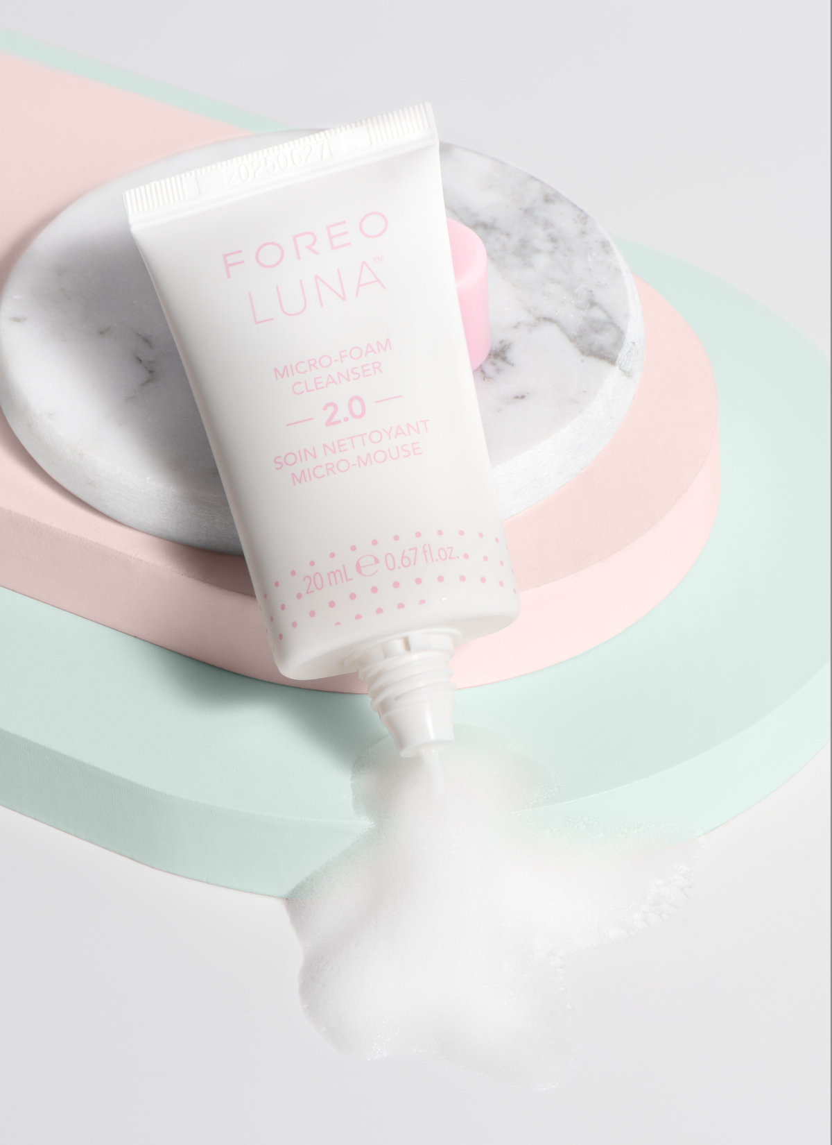 Foreo Luna Micro-Foam cleanser 