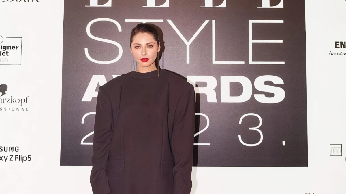 Elle Style Rewind: Judita Franković Brdar je ukrala show u burgundy couture izdanju