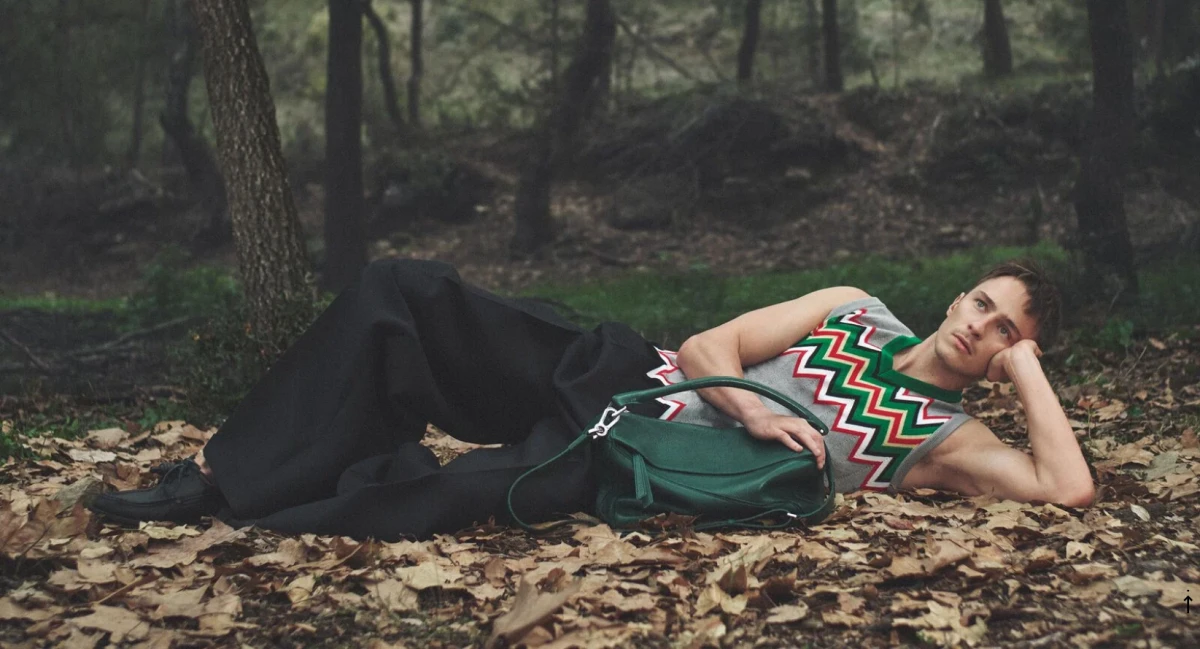 It glumac Drew Starkey je zvijezda nove Loewe kampanje