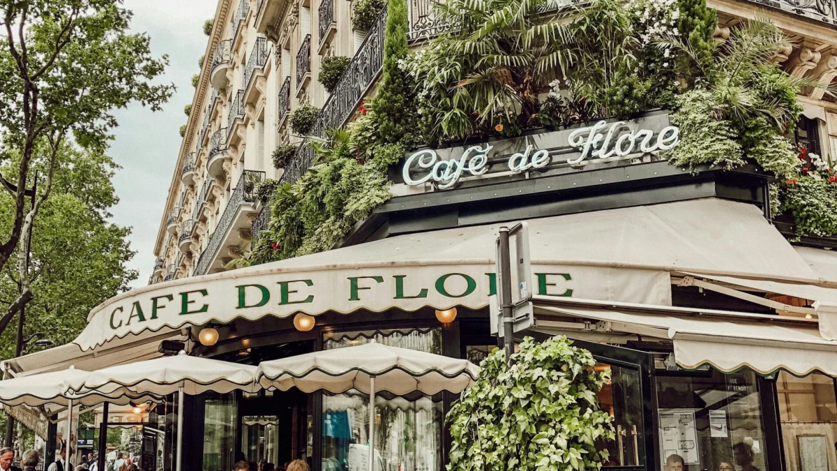 Ovaj pariški kafić je na vrhu naše must visit liste