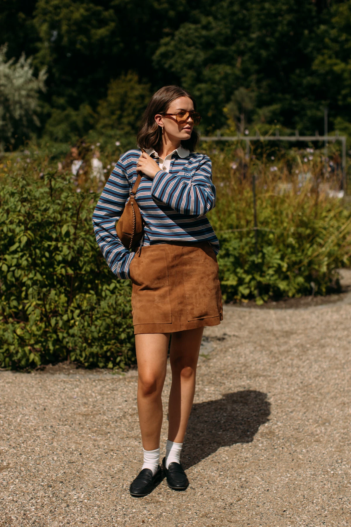 Jesenski komad sezone koji obožavaju Hailey Bieber i Rihanna izgleda bolje nego ikad