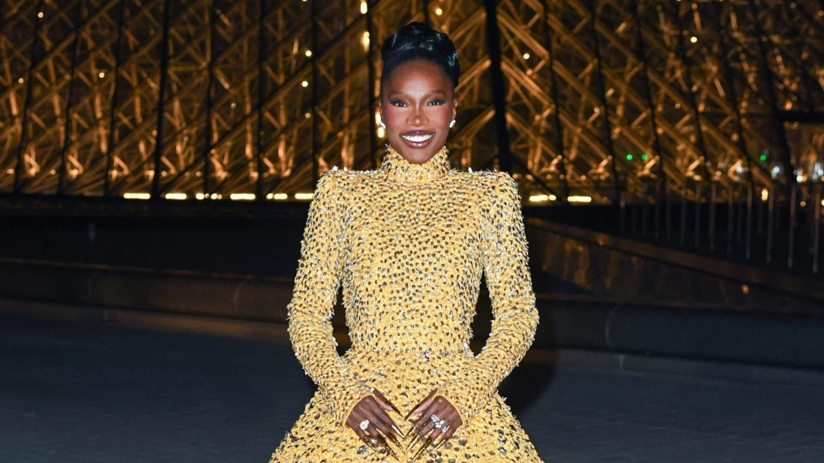 Look Dana: Doechii na Louvre Gali