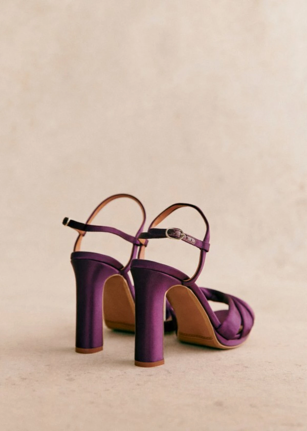 LUCILLE sandale 150 eur 