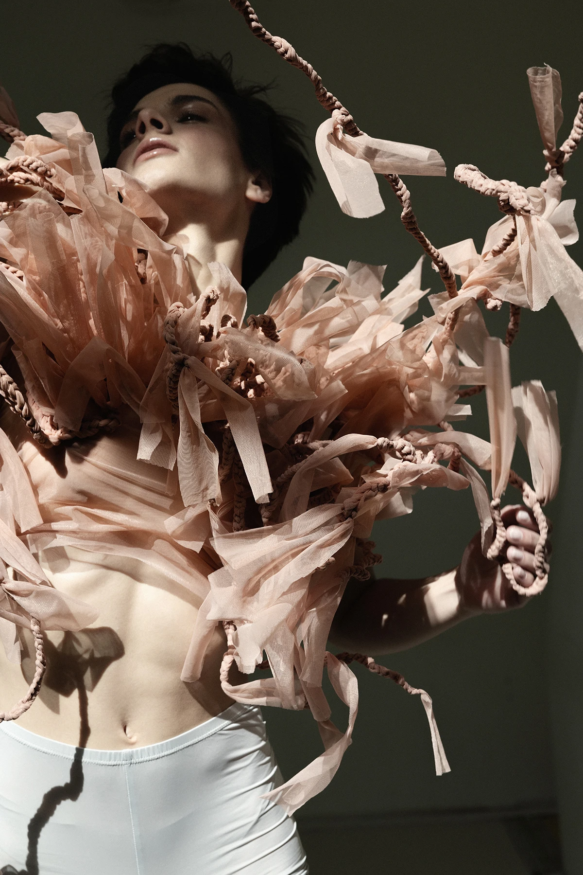 Linda: Top nataša mihaljčišin i maja mačefat, hlačice patrizia pepe