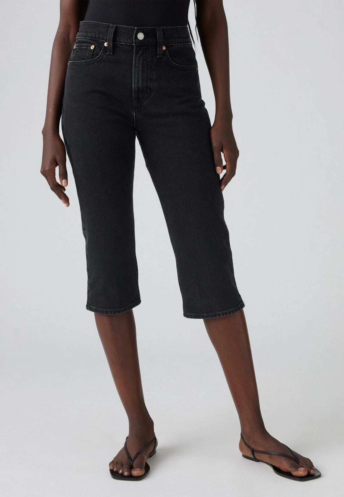 capri hlače 76,95 eur 