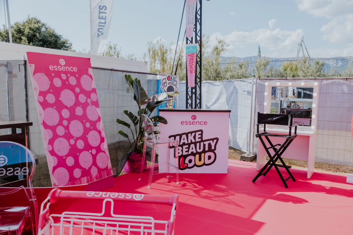 essence x ultra europe