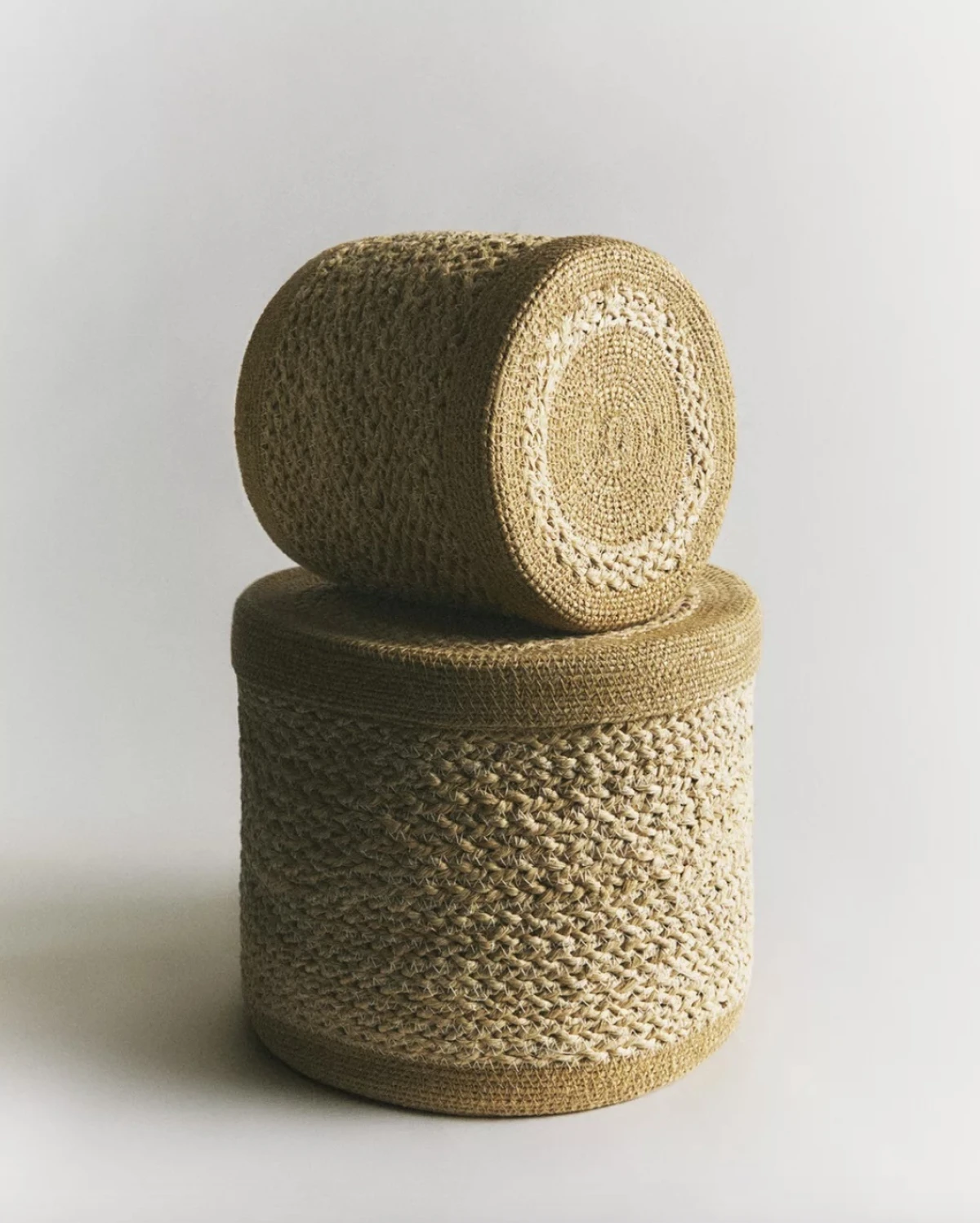 prije 21,99 € - 48,99 €, sada 12,99 € - 29,99 €; popust do 42% 