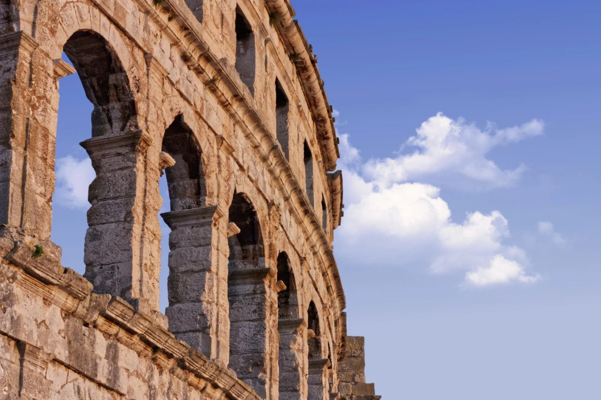 Što posjetiti u Puli nakon festivala? Imamo odličan vodič!