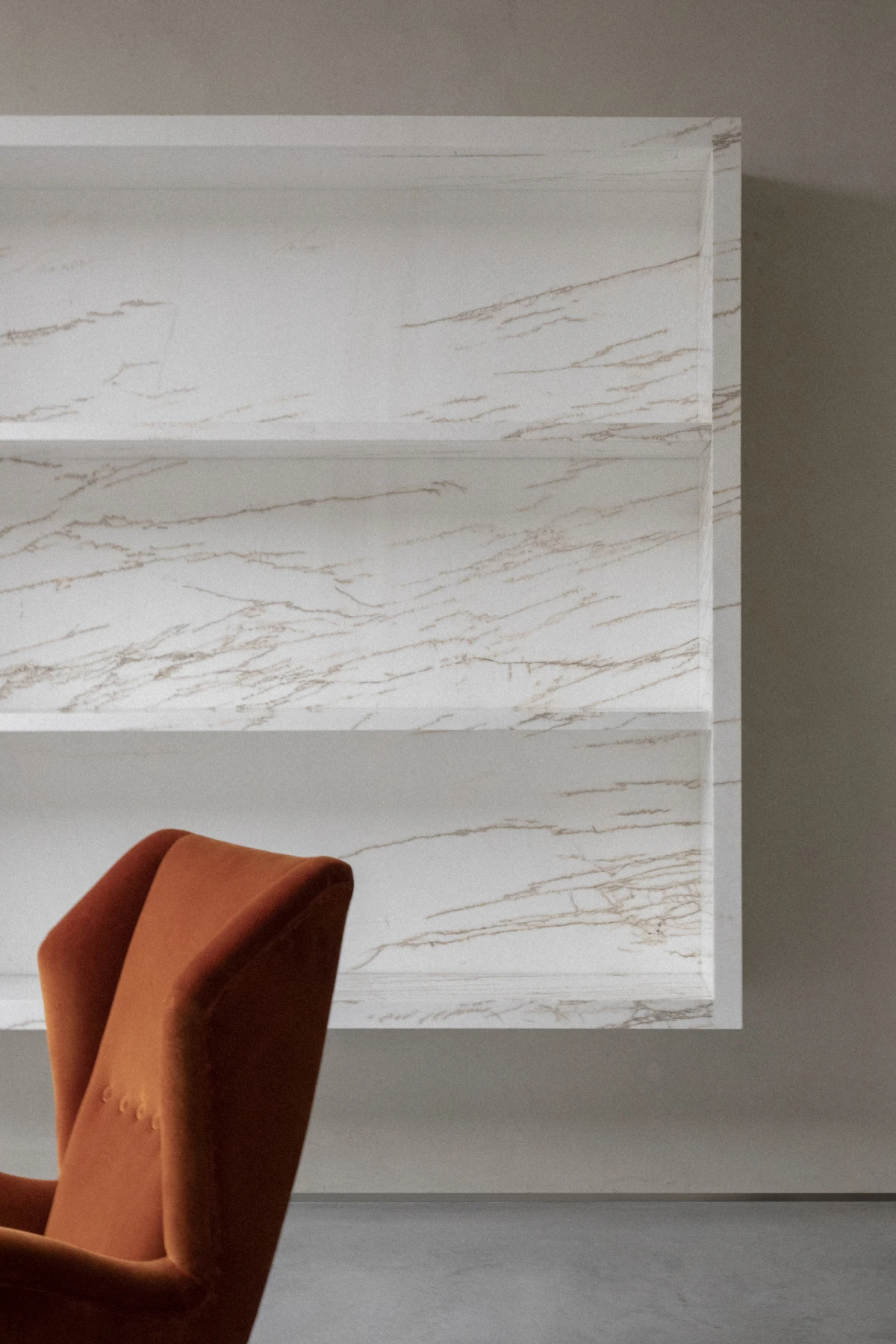 Zavirite u interijer prve Saint Laurent trgovine u Napulju