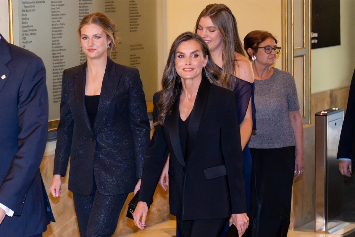 Elle Royal: Majka i kći zablistale u elegantnim odijelima na svečanosti u Španjolskoj