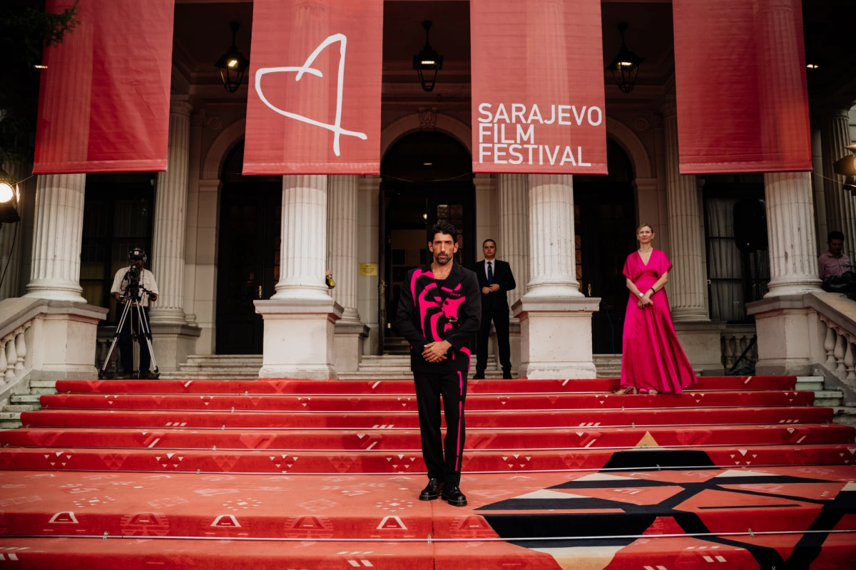Oduševili su nas ovi lookovi na crvenom tepihu Sarajevo Film Festivala