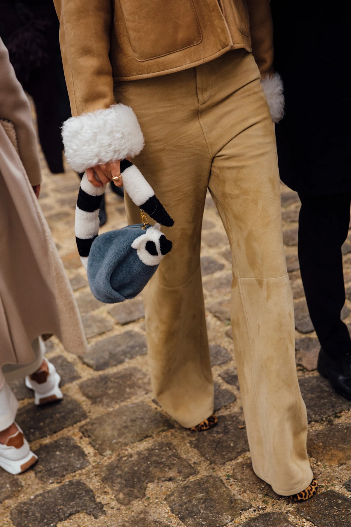 Ovaj elegantni model hlača koji nosimo u ured naš je favorit i ove sezone