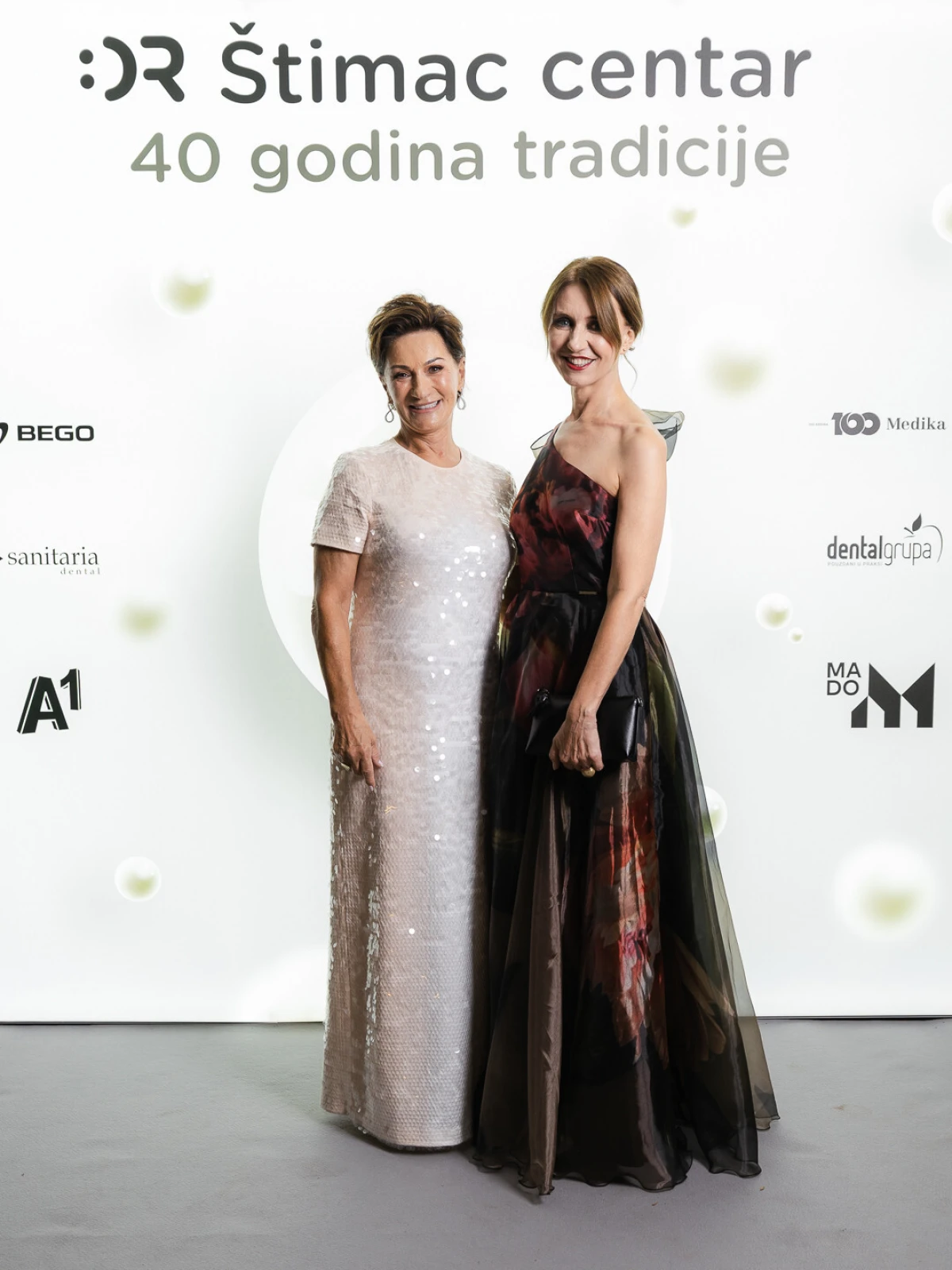 Pogledajte tko je sve zablistao na glamuroznoj Štimac White Pearl gali!