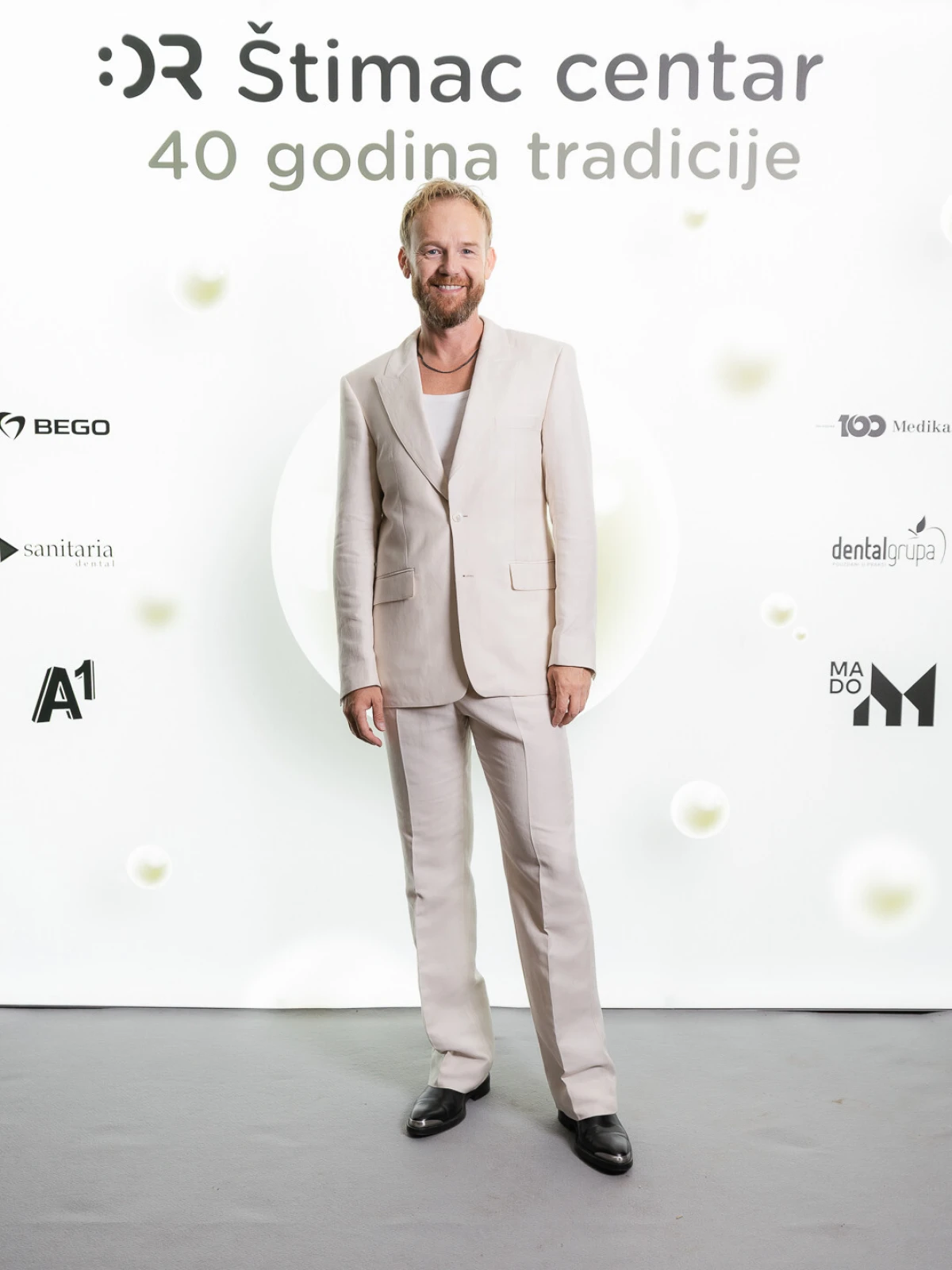 Pogledajte tko je sve zablistao na glamuroznoj Štimac White Pearl gali!