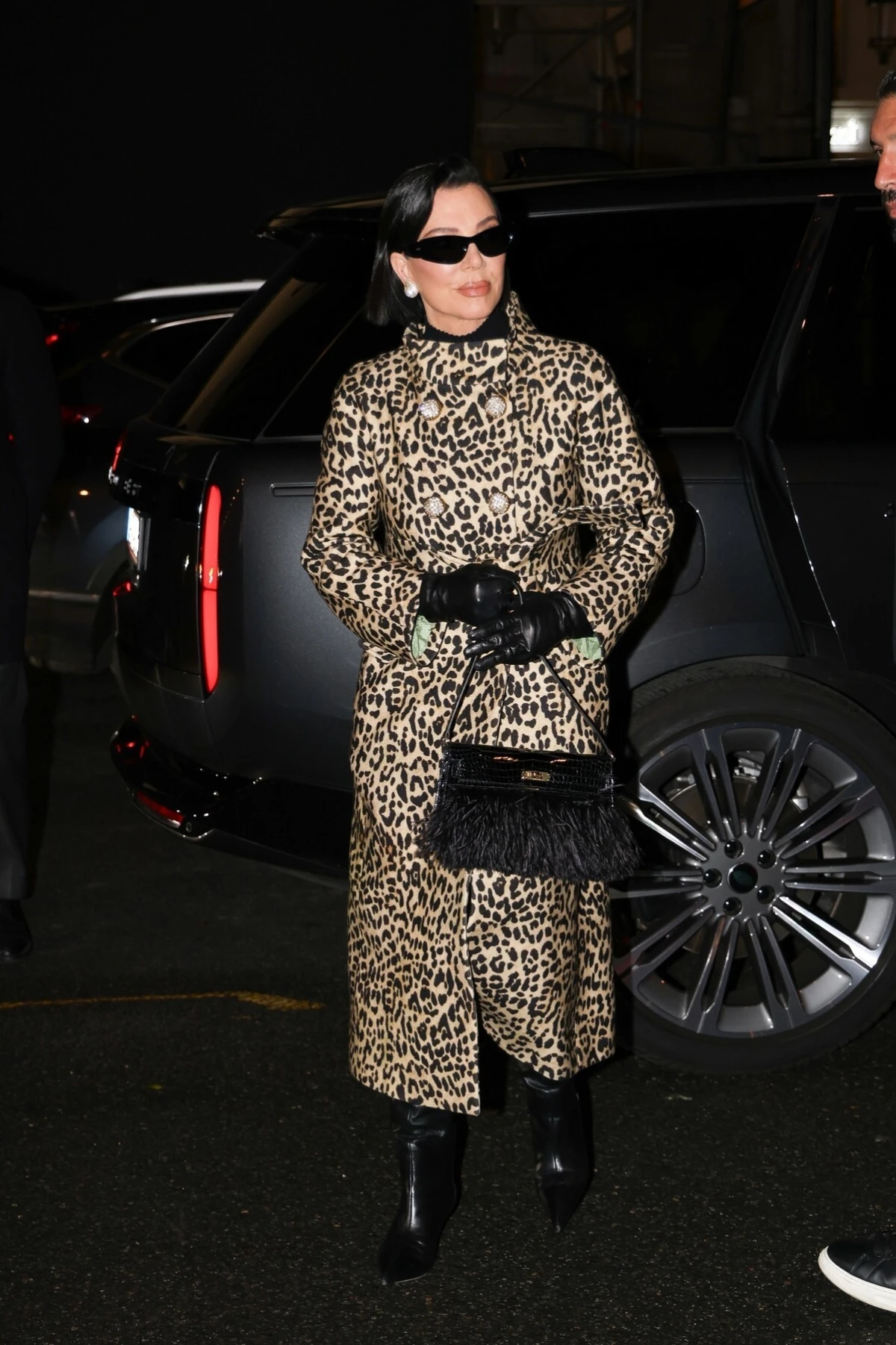 Kris Jenner nas je podsjetila koliko moćno izgleda leopard uzorak, pa smo potražili koji modeli su u ponudi