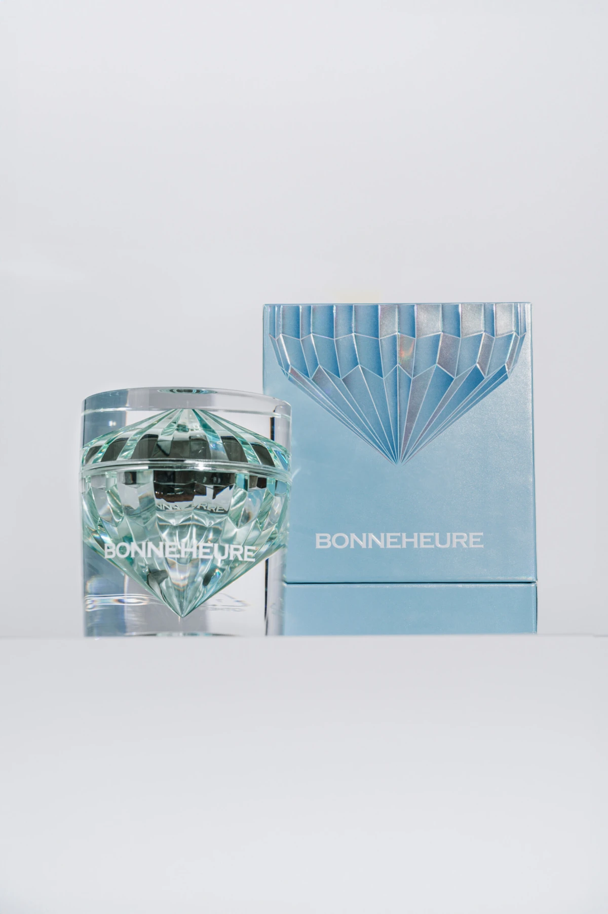 Poznate dame otkrile su nam svoje beauty trikove i tajne mladenačkog izgleda