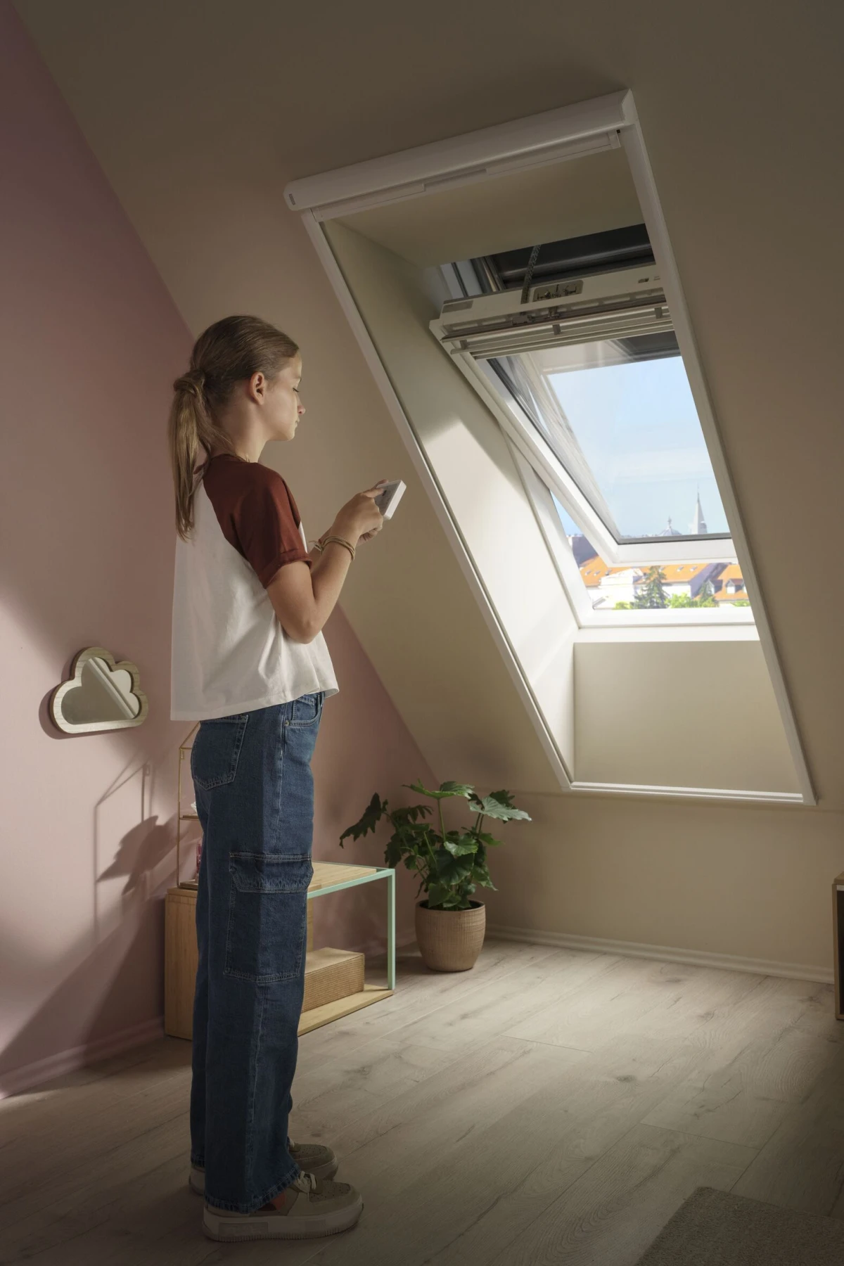 VELUX krovni prozori kroz tehnologiju i prirodu donose novu razinu udobnosti