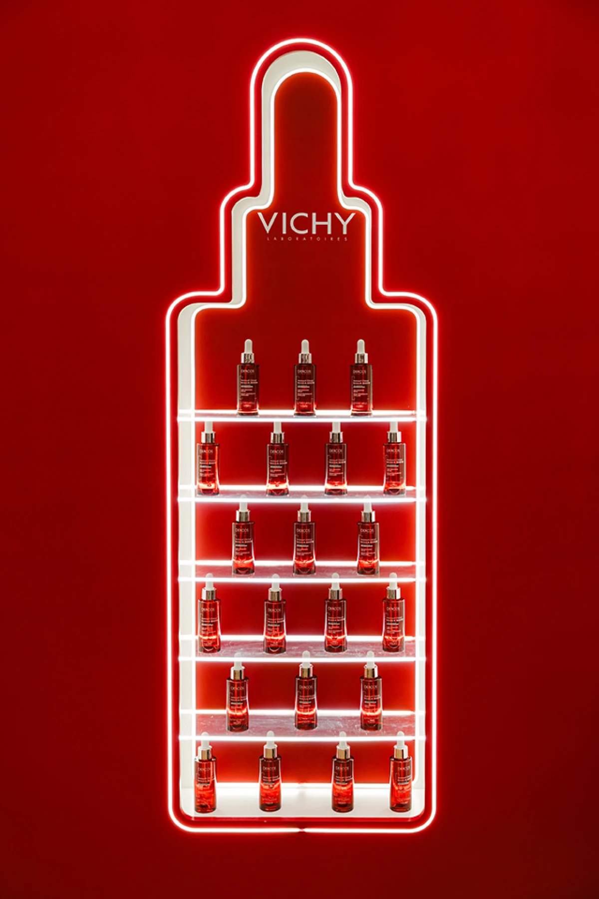 Predstavljen Vichy DERCOS Aminexil Clinical R. E. G. E. N. Booster