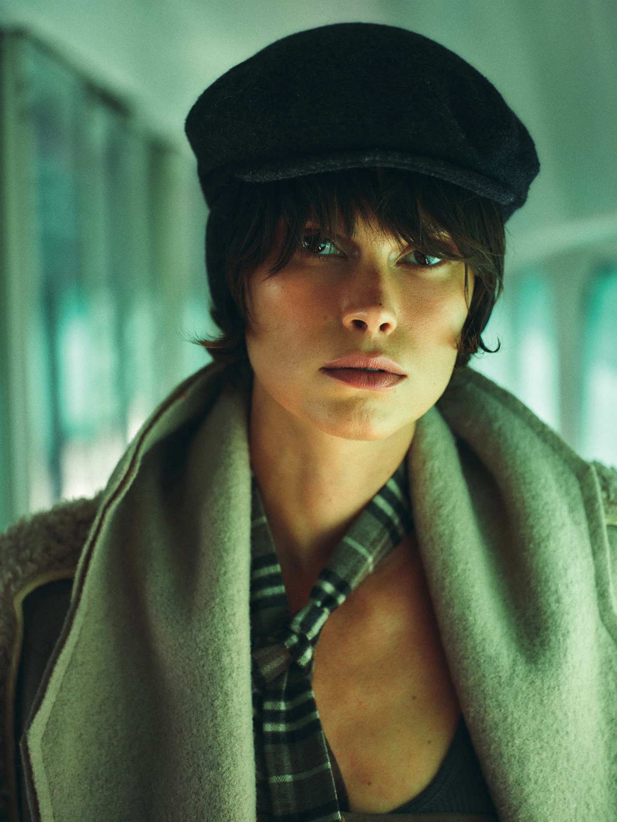 Elle editorijal: Off track, on trend